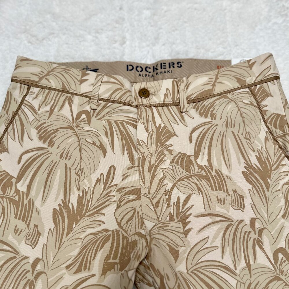 Dockers Alpha Khaki Men’s Pants - Picture 2 of 16